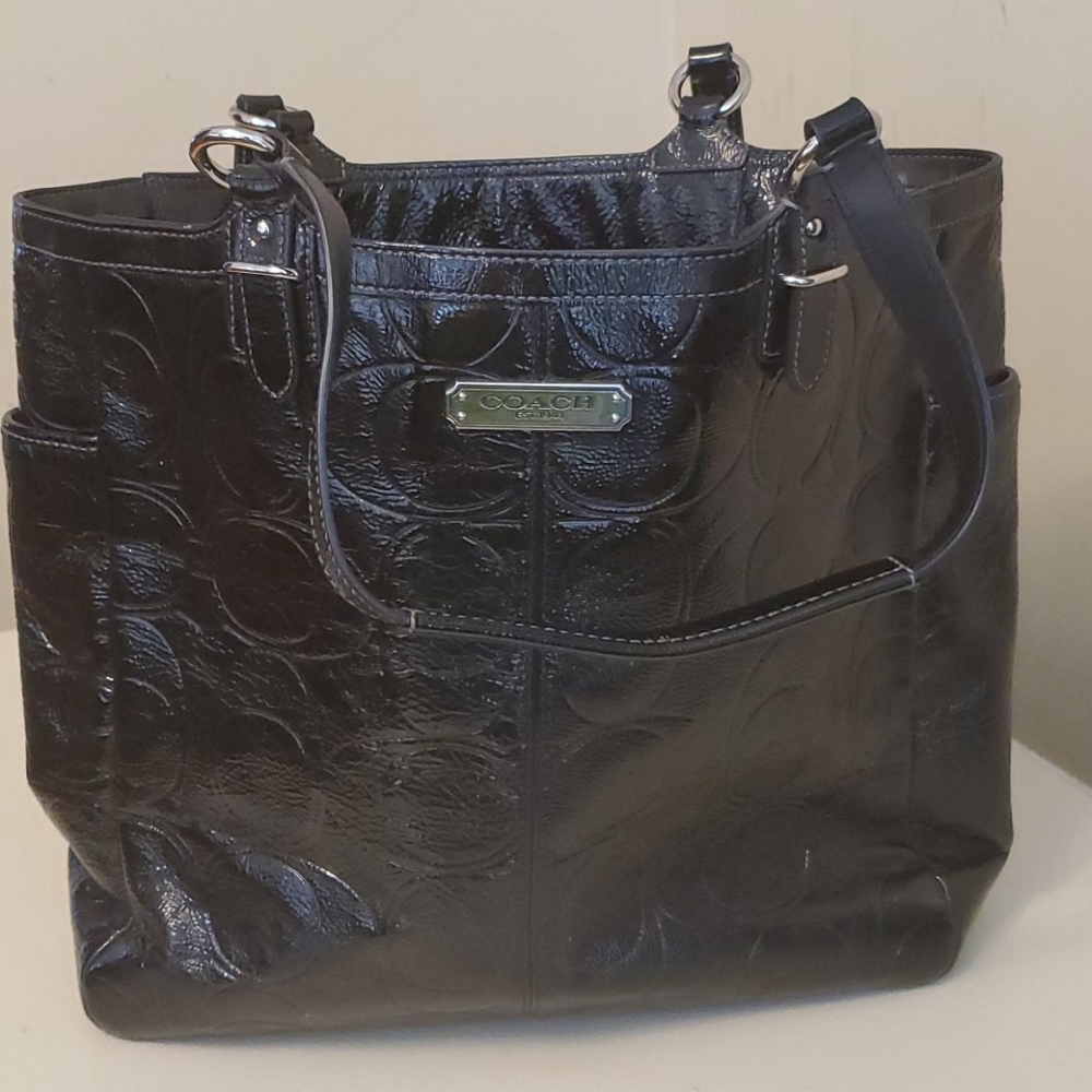Patent leather Coach Tote